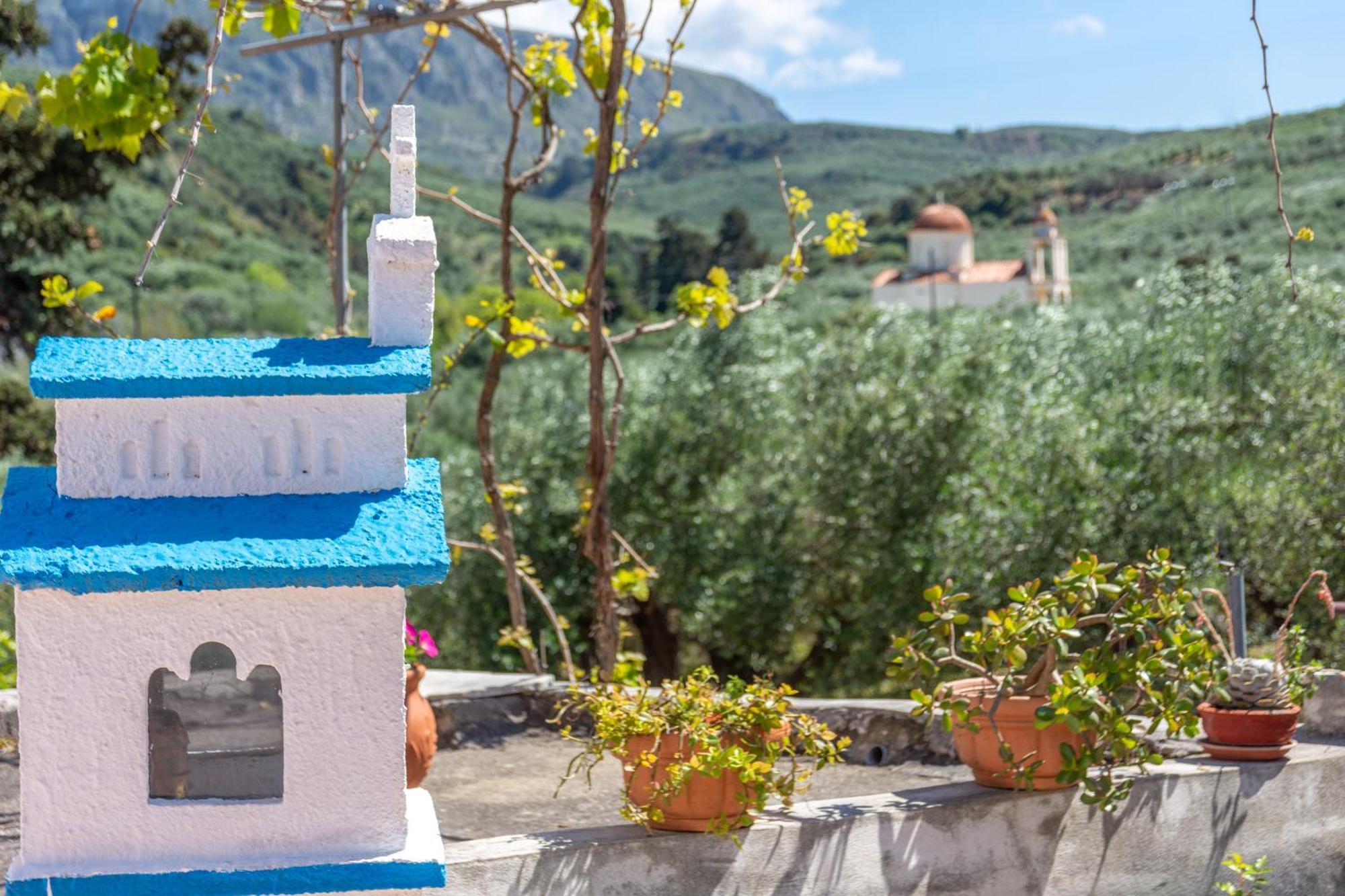Achilleas Deluxe Αpartment -Pet Friendly-Parking-Mountain View Villa Kotsianá Eksteriør bilde