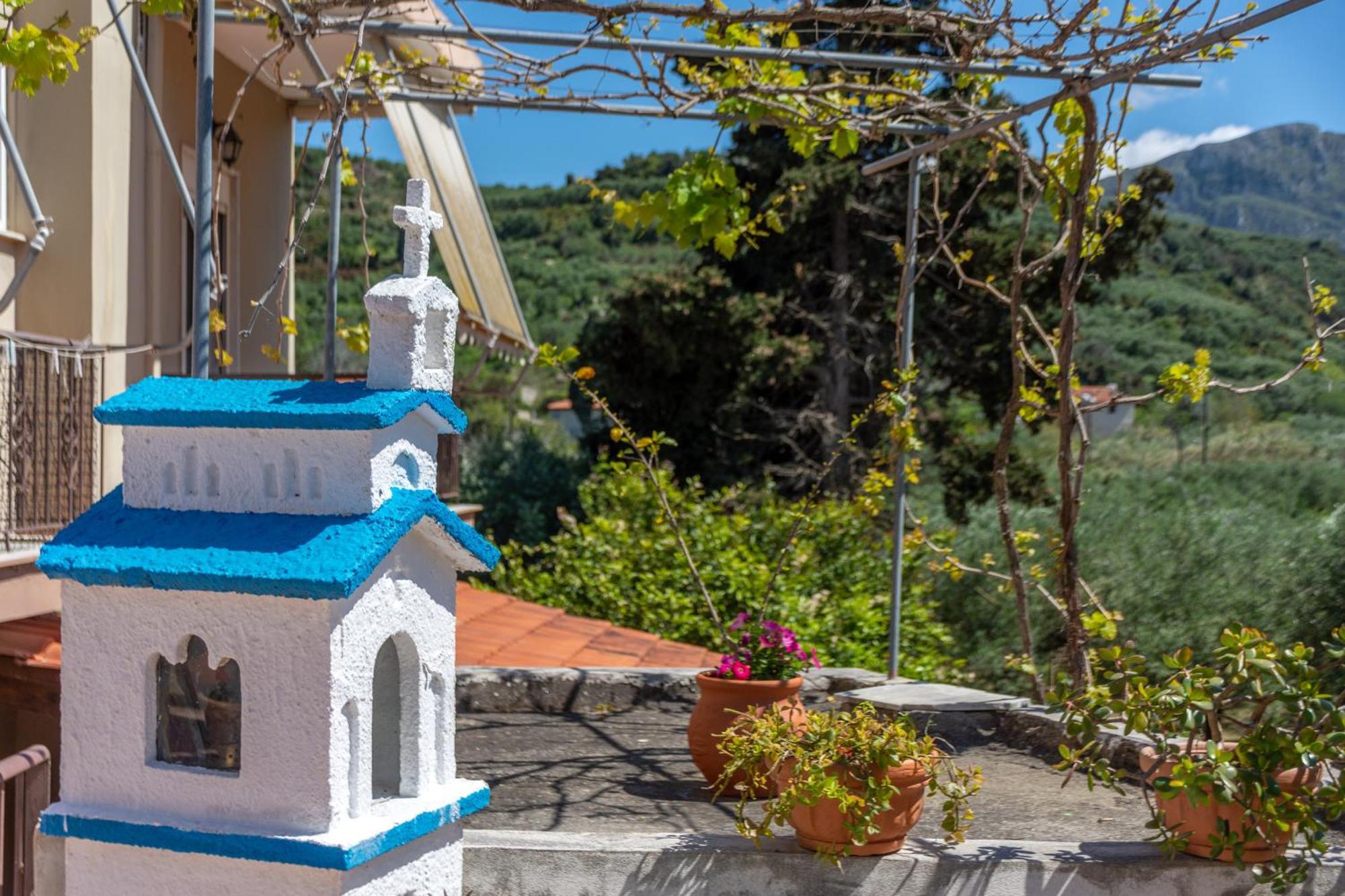 Achilleas Deluxe Αpartment -Pet Friendly-Parking-Mountain View Villa Kotsianá Eksteriør bilde