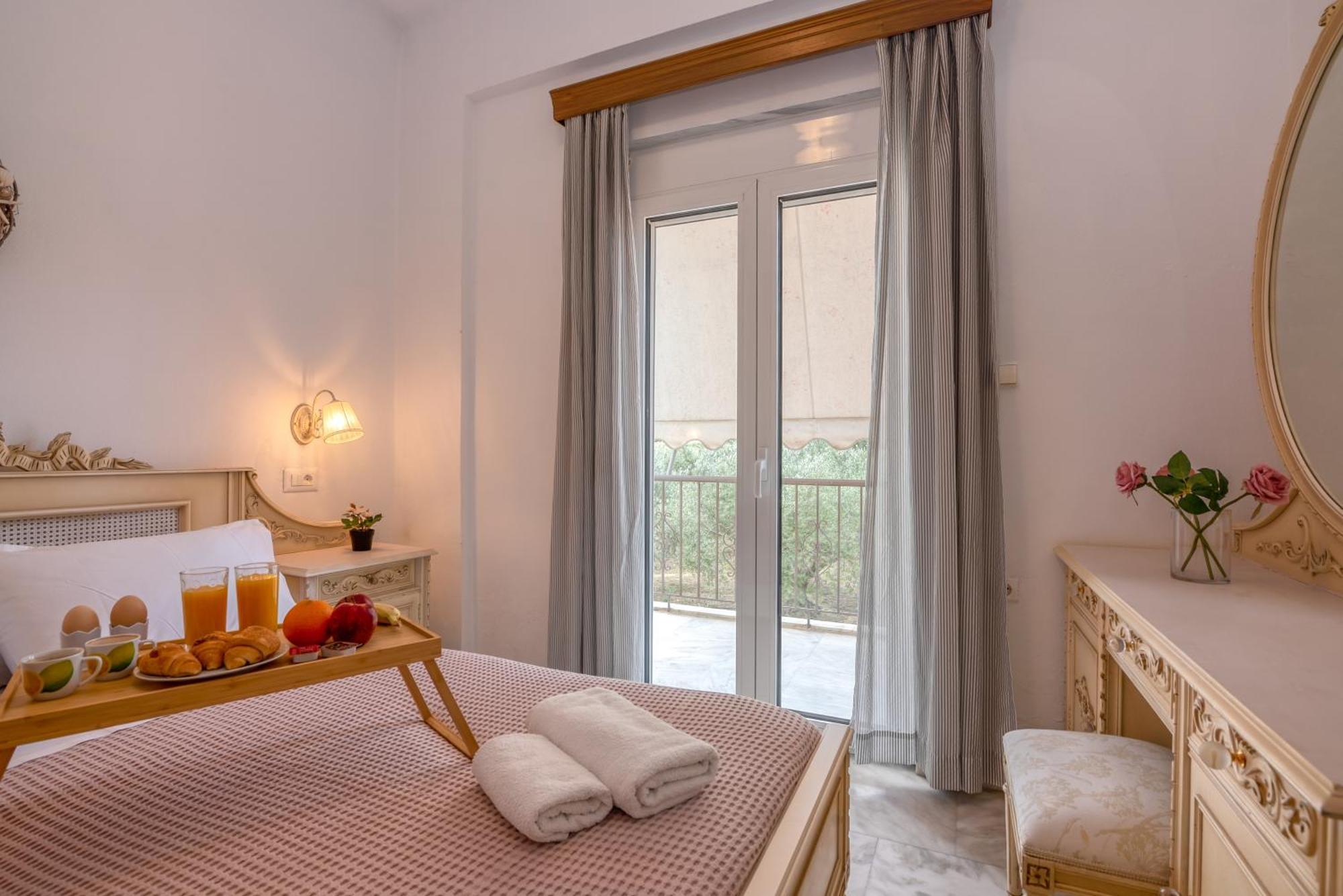 Achilleas Deluxe Αpartment -Pet Friendly-Parking-Mountain View Villa Kotsianá Eksteriør bilde